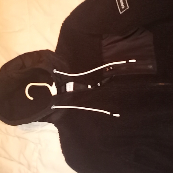 Jacket - Picture 2 of 5